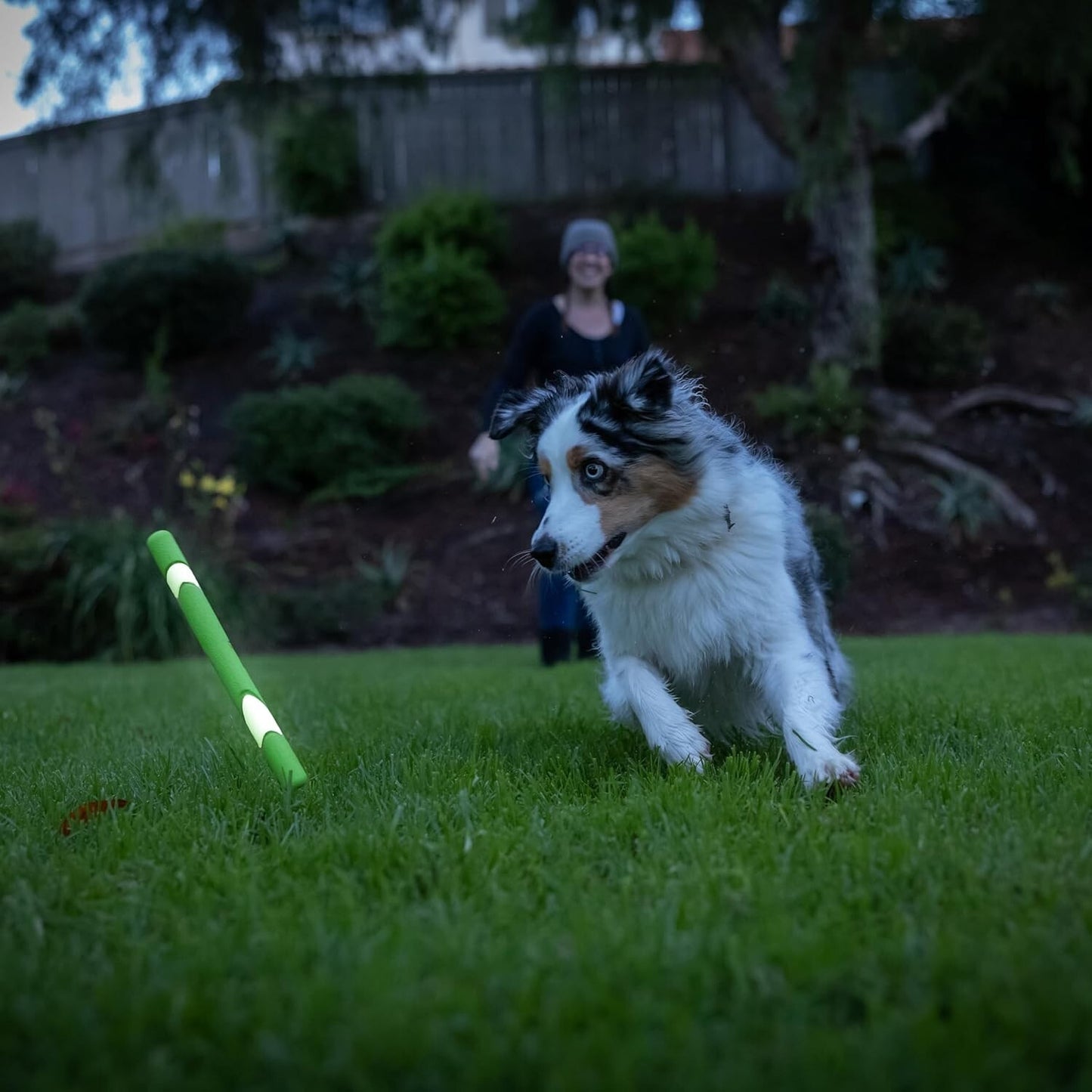 Chuckit! Max Glow Ultra Fetch Stick 28cm