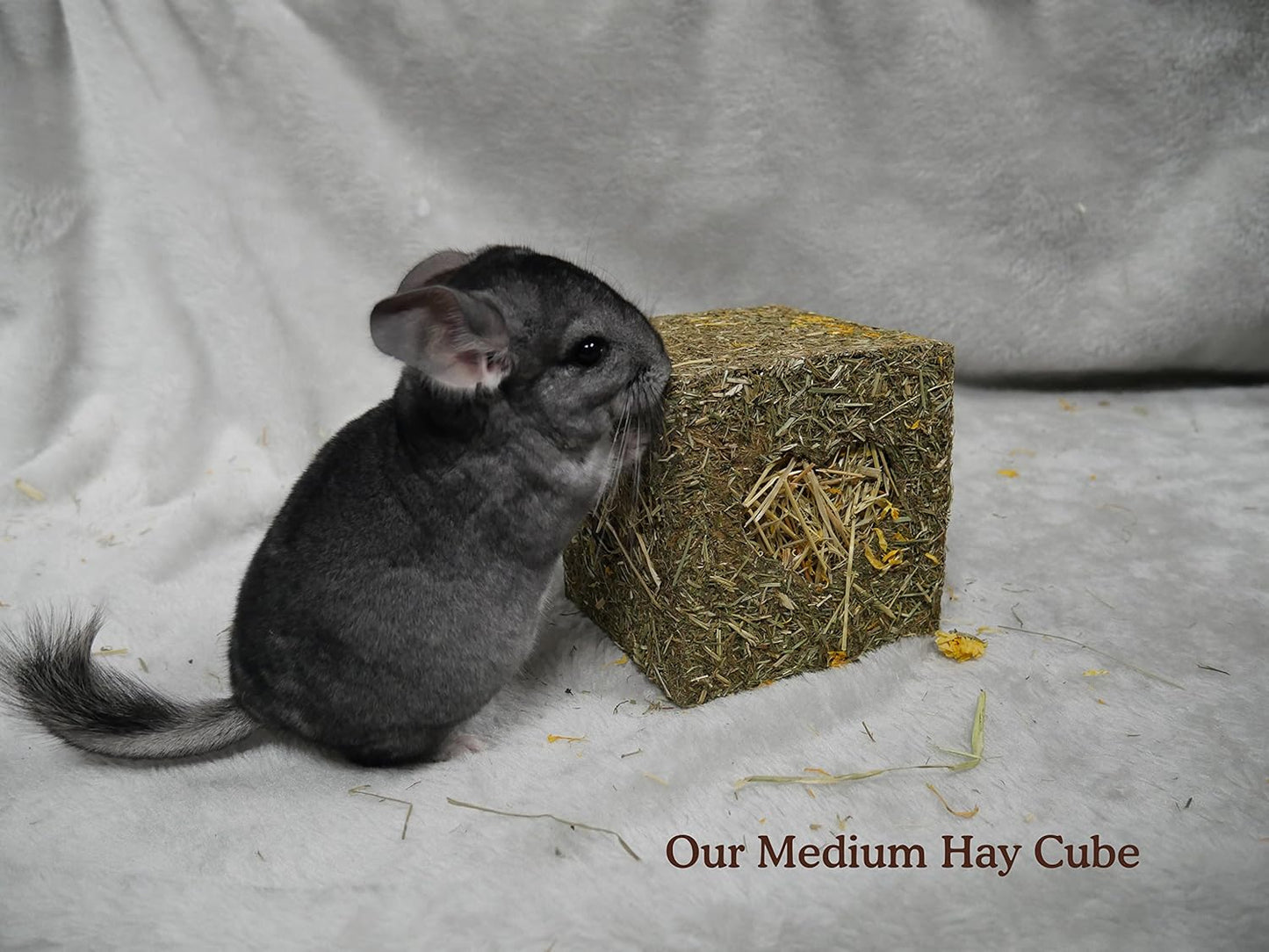 Rosewood Naturals I Love Hay Cube Medium