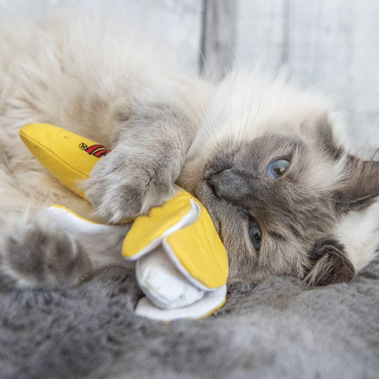 Yeowww! Catnip Peeled Banana Cat Toy
