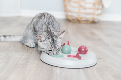 Trixie Flip Board For Cats Stratergy Game