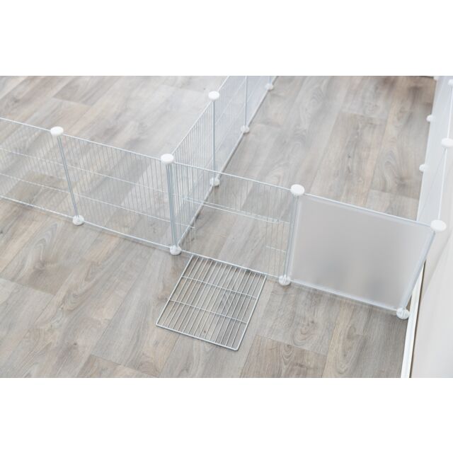 Trixie Indoor Enclosure 140 x 35 x 70cm White
