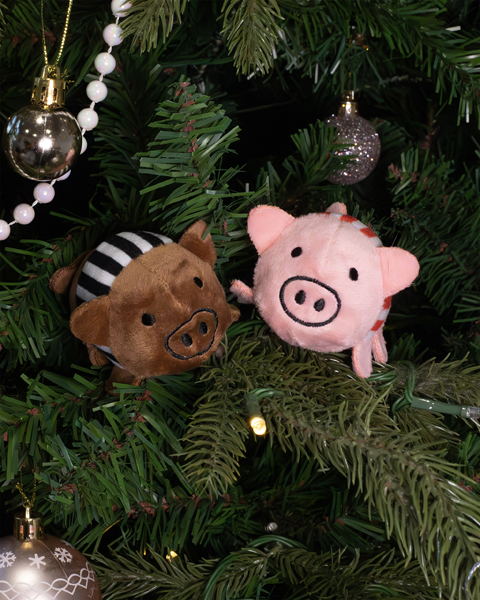 Cupid & Comet Peter & Penn Pigs In Blankets Catnip Toys