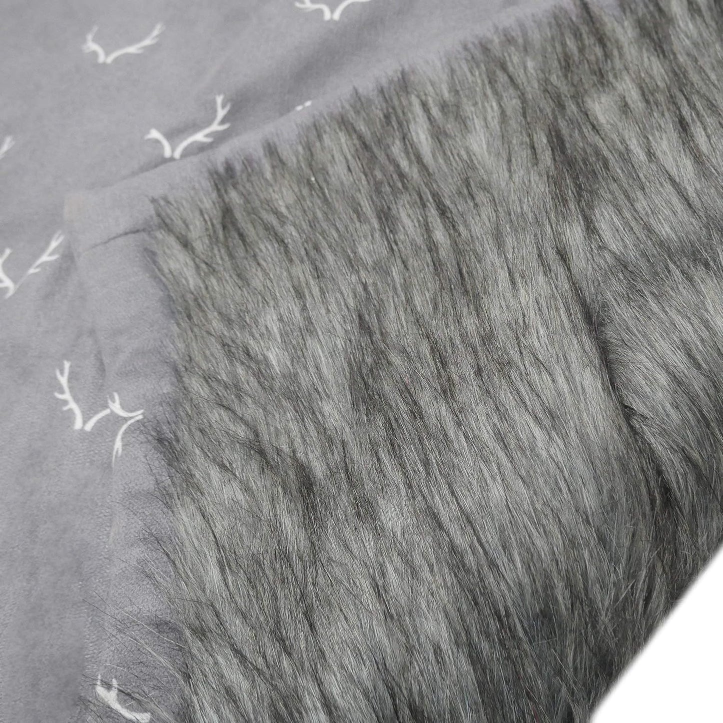 Wolf & Tiger Antler Hygge Supersoft Blanket
