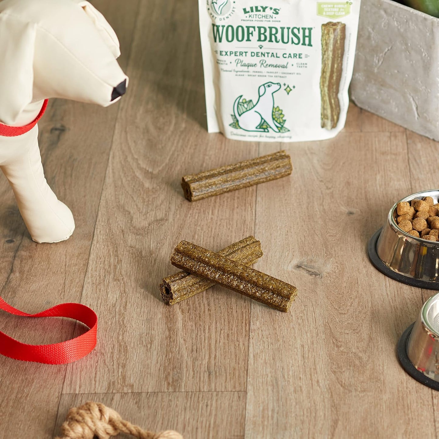 Lilys Kitchen Woof Brush Dental Chew Large 7 Pack