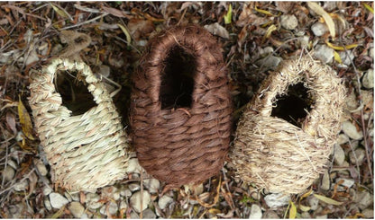 Wildlife World  Oval Roosting Nest Pocket